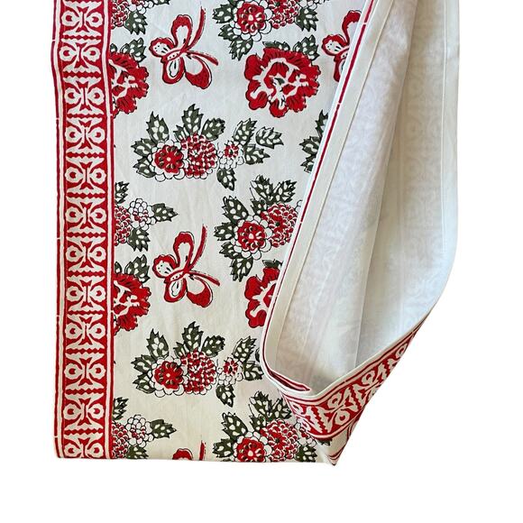 Tiramisu Block Print Cotton Table Runner 14x108 Pink & Red Floral Butterfly NEW - Picture 8 of 12